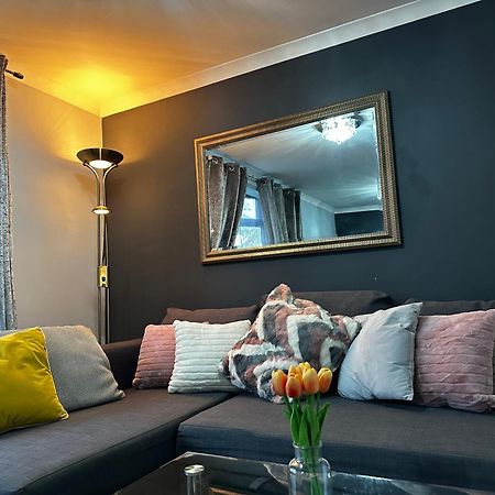 Marton Apartments Bagian luar foto