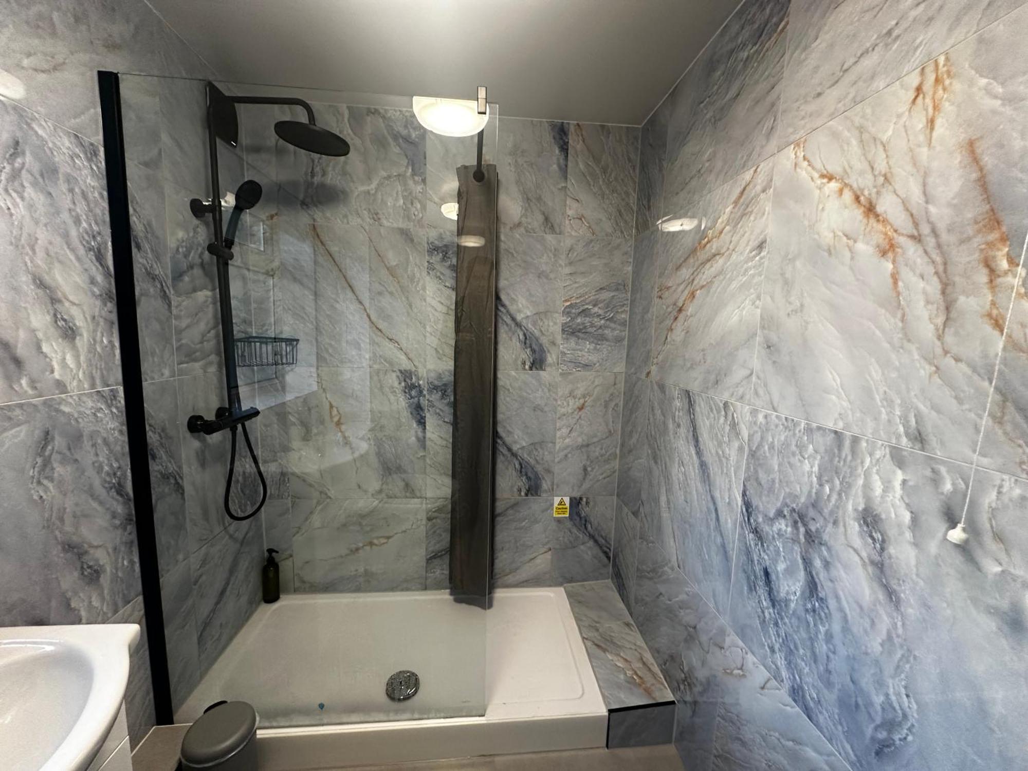Marton Apartments Bagian luar foto